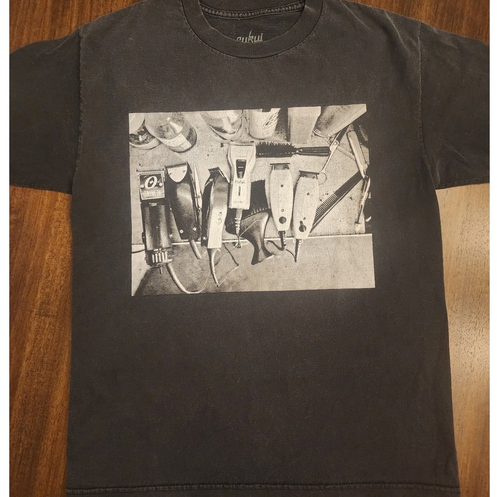 💈Cukui x Jeo Docuyanan Barber Clippers Graphic Tee Black fade M Streetwear Y2K